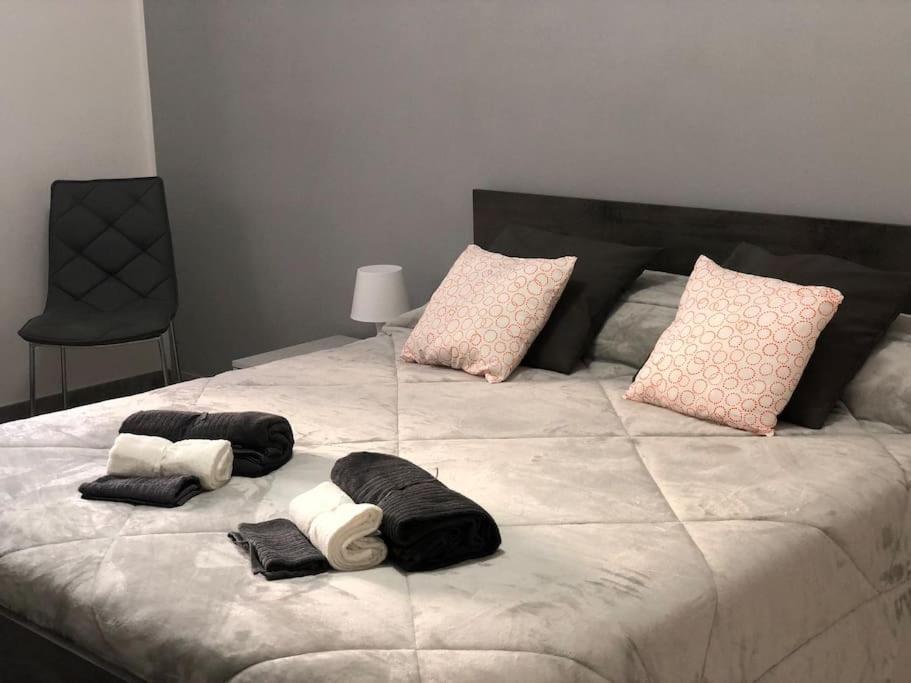 Tabula House - 4 Elements Apartment Катания Екстериор снимка